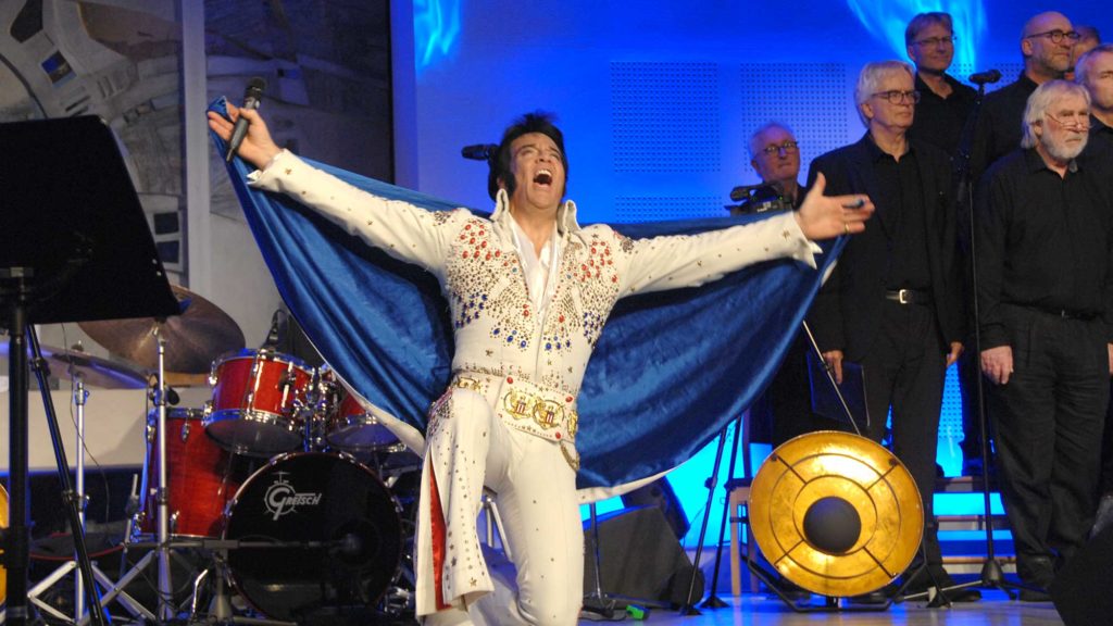 -An American trilogy" - Kjell Elvis