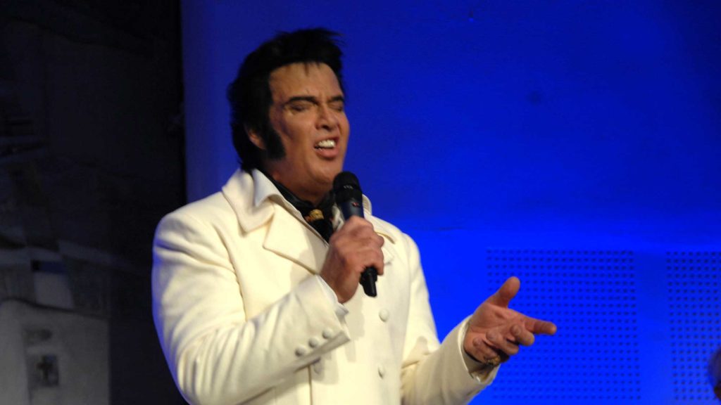 "Run on" - Kjell Elvis