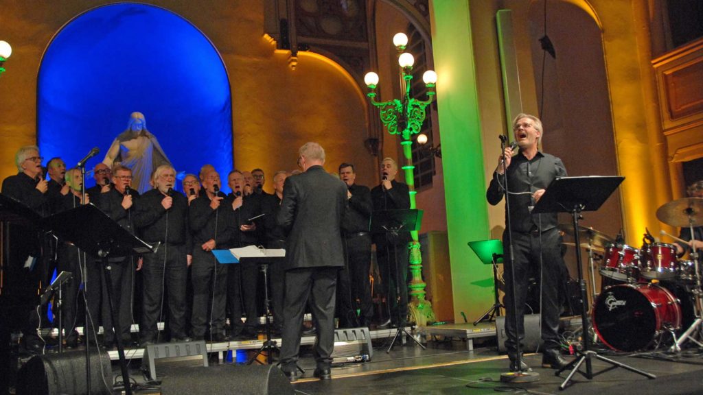 "You\ll never walk alone" - solist Geir Arne Gundersen