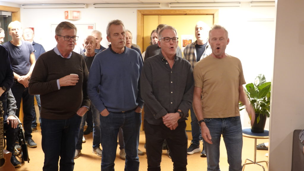 Englene , til alle damene som var kommet