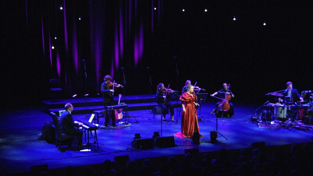 Helene Bøksle med orkester